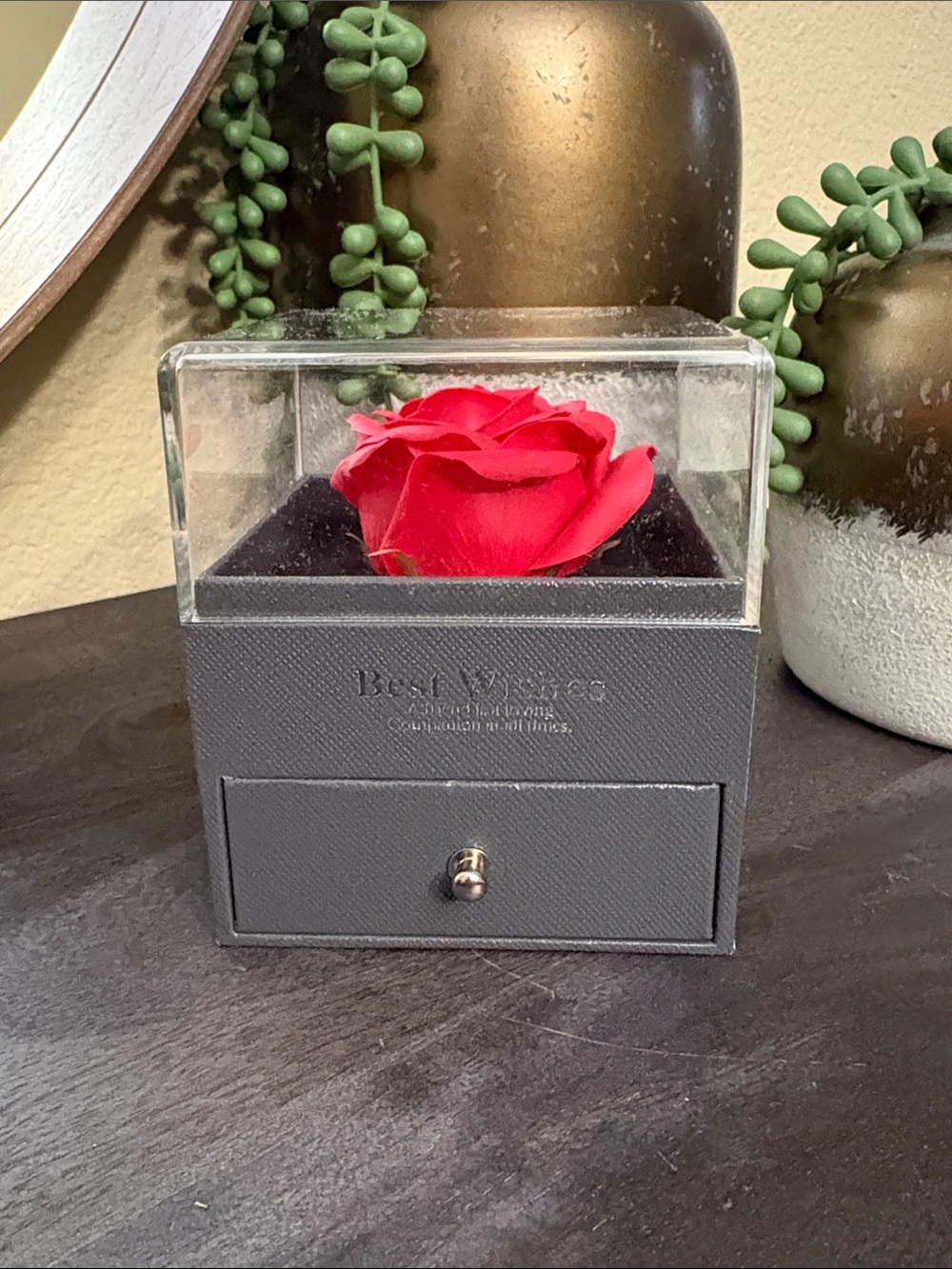 Red Rose Display Box